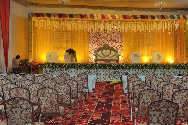 detail69a01d21642c5ashirwadupawanandbanquethall0992334