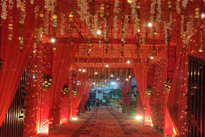 gallery699ff4edd7b92Ashirwadupawanandbanquethall_4046